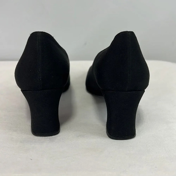 Stuart Weitzman || Black Fabric Square Toe Heels size 7.5 6213999 - Picture 4 of 7